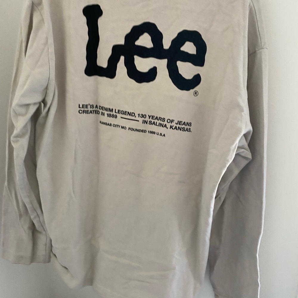 Lee Cream Long Sleeve Tee with Iconic Logo